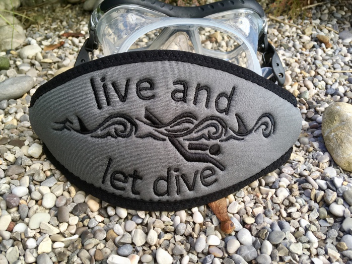 Neopren Maskenband, Maskenband Tauchen, Maskenband Taucherbrille, Maskenbänder, Maskenband, individuelle Maskenbänder, Maskenband mit Namen, Maskenband mit Logo, Geschenke für Taucher, Wind-Beutel